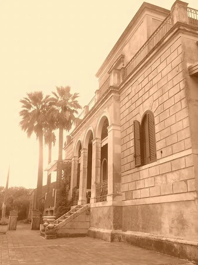 別荘 Casa Delle Palme Giarre Sicilia A 3 Km Dal Mareヴィラ