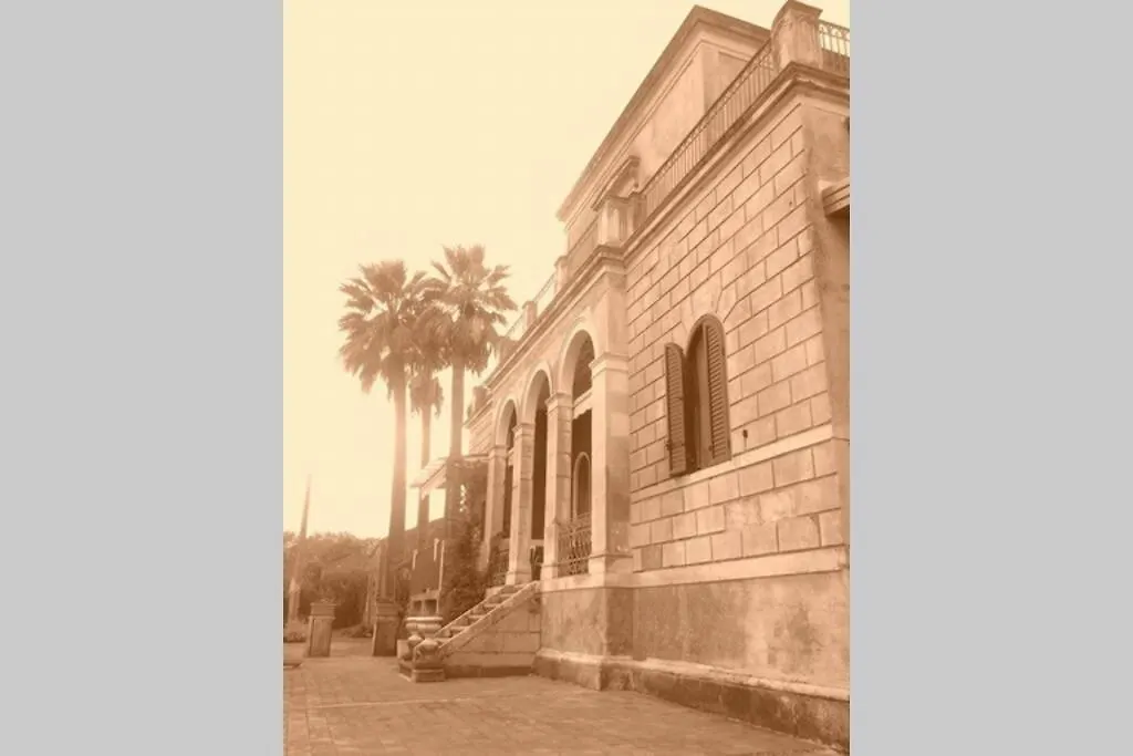 Casa Delle Palme Giarre Sicilia A 3 Km Dal Mareヴィラ 別荘