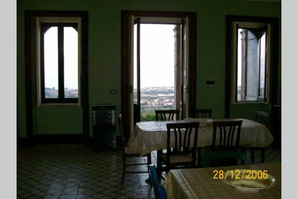別荘 Casa Delle Palme Giarre Sicilia A 3 Km Dal Mareヴィラ